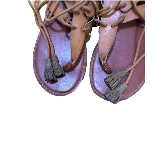 AMERICAN EAGLE Lace Up Women’s Brown Strappy Thong Sandals Shoes Flip Flops 8 - Picture 3 of 6